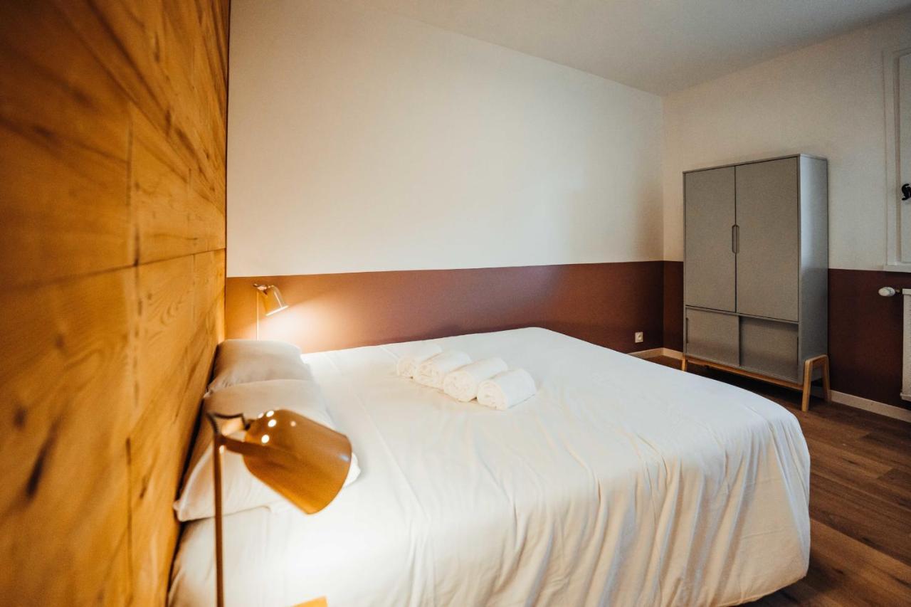 Spacious Apartment Completely Renovated By An Architect แซ็งต์-แฌร์เวส์-เลส์-แบ็งส์ ภายนอก รูปภาพ