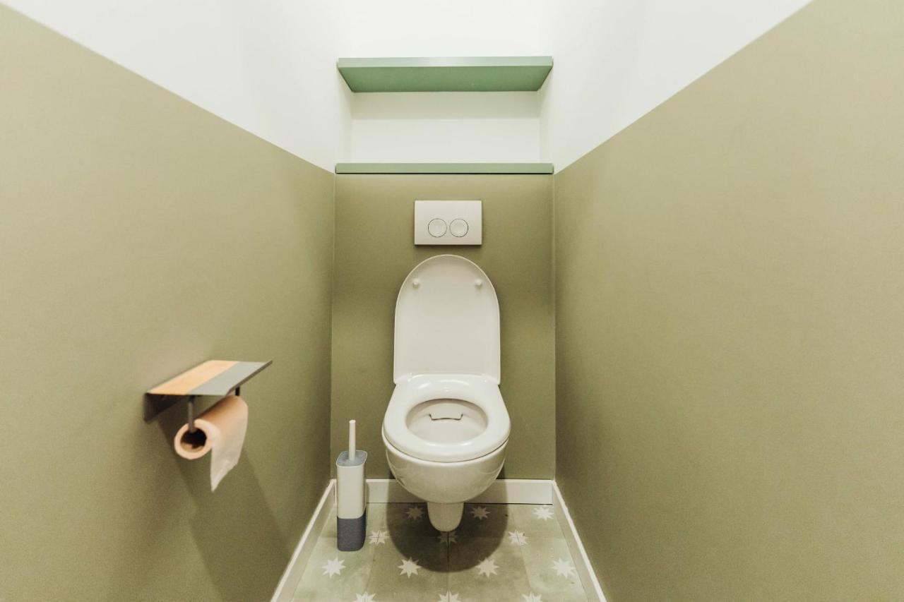 Spacious Apartment Completely Renovated By An Architect แซ็งต์-แฌร์เวส์-เลส์-แบ็งส์ ภายนอก รูปภาพ